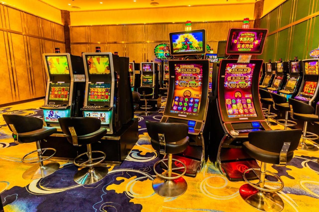Dynasty Casino Hotel 바벳 외부 사진